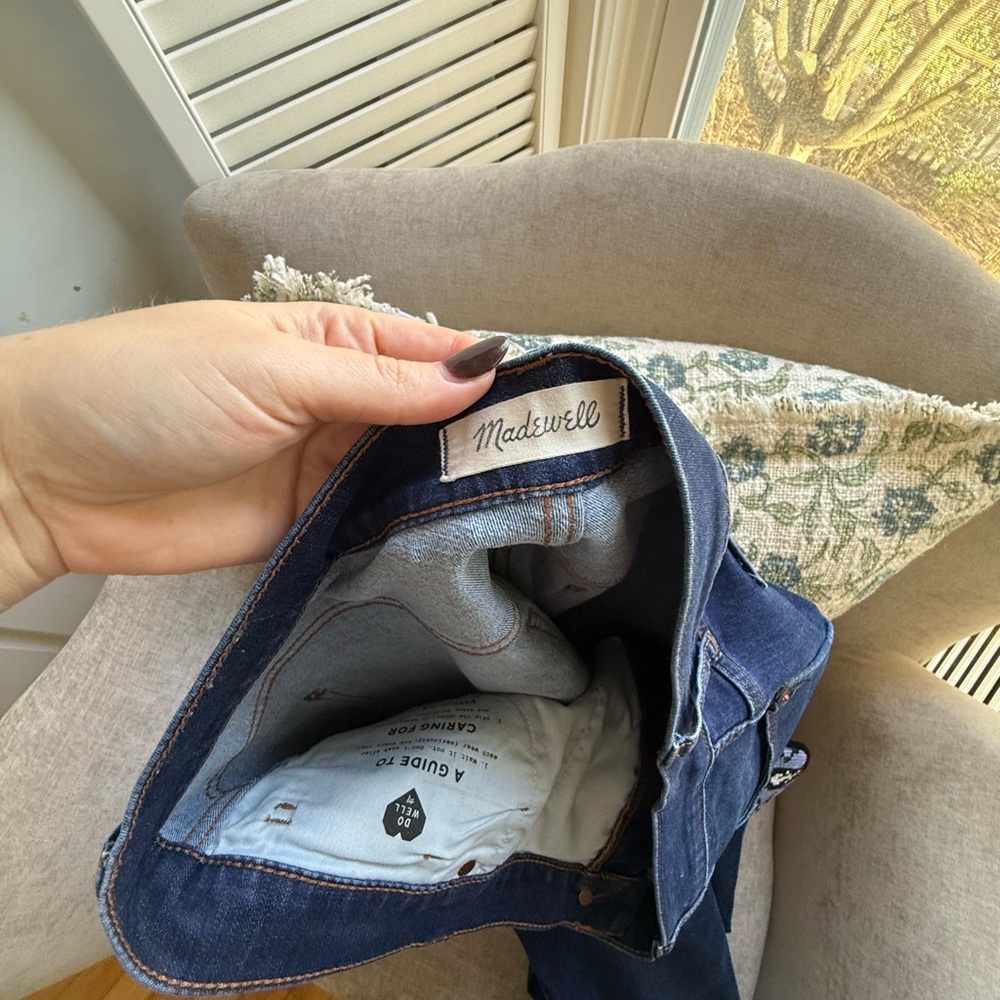 Madewell Skinny Blue Jeans with Timeless Indigo Finish - Picture 4 of 5